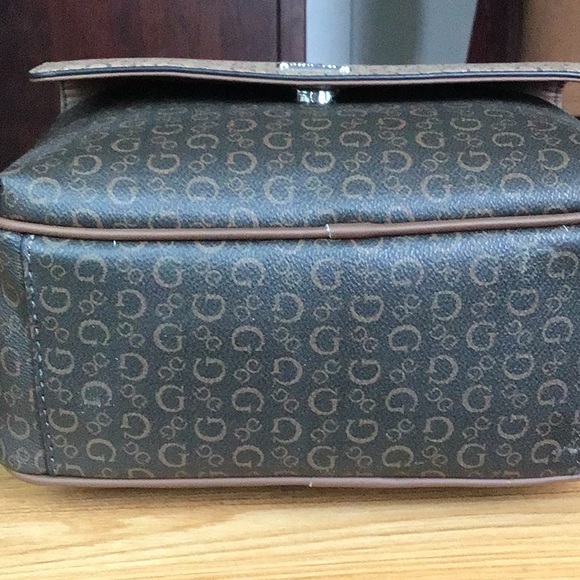 NWT Guess backpack - Picture 7 of 11